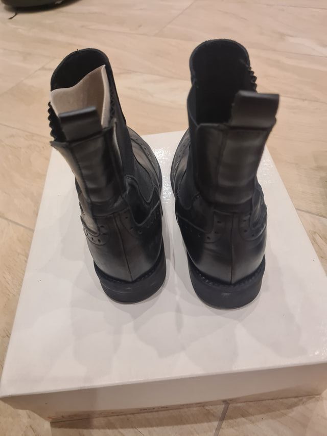 Polacchino donna in pelle dettagli brogue TG.37