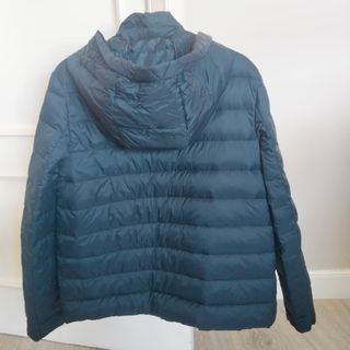 PLUMIFERO CORTO AZUL MARINO TALLA M - ZARA