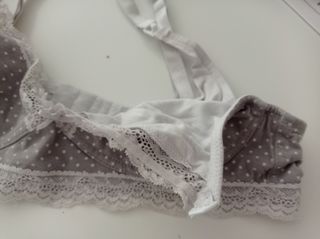 Sujetador lactancia, color gris. H&M