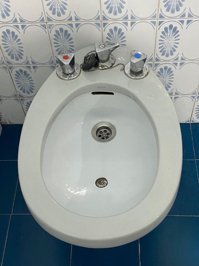 Conjunto Roca vintage Lavamanos, bidé y WC