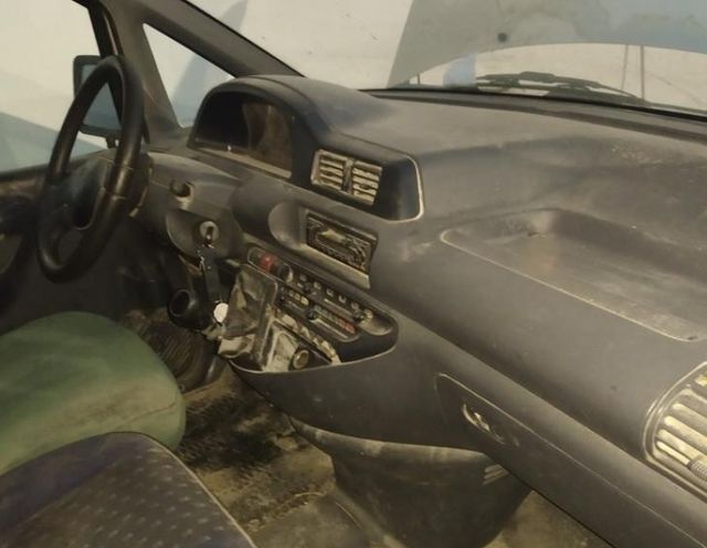 Compresor sd7v161106f citroen jumpy 1.9 td 220951