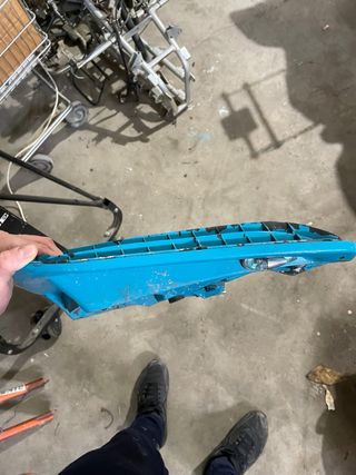 tapas varias de aerox y jog