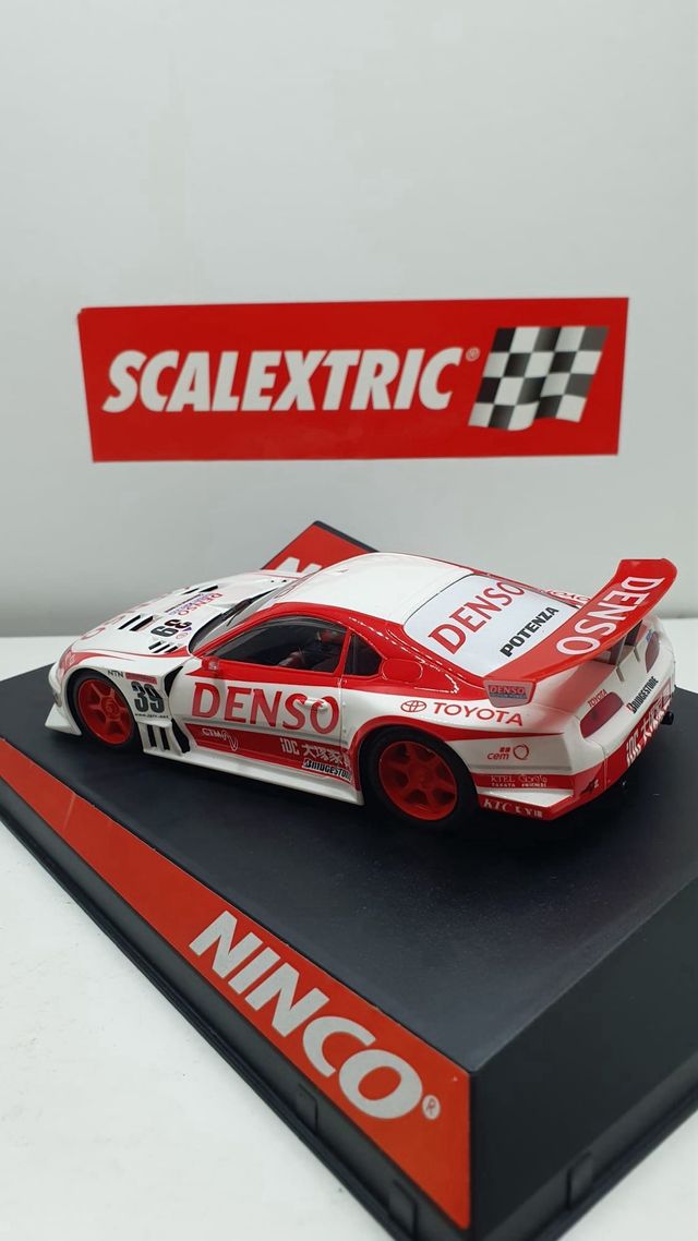 Scalextric brutal toyota supra “denso” nuevo