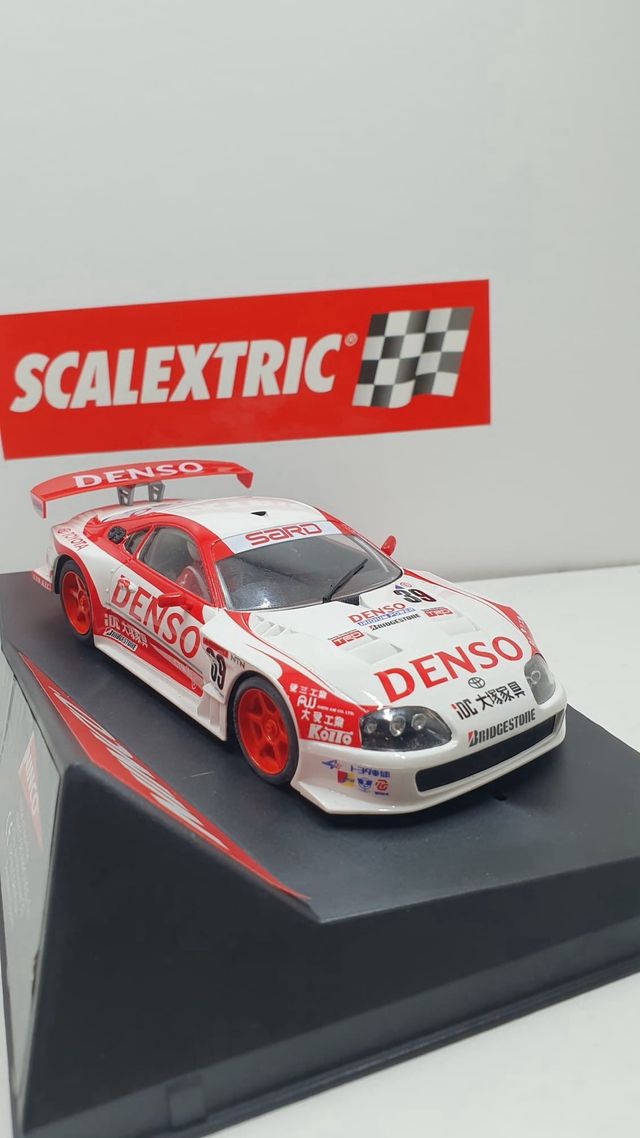 Scalextric brutal toyota supra “denso” nuevo