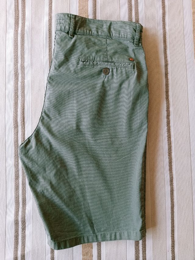 Pantalón corto verde 👖