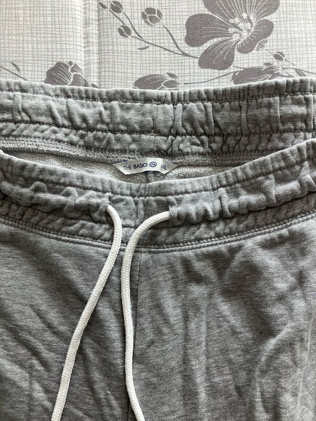 Pantalon chandal gris