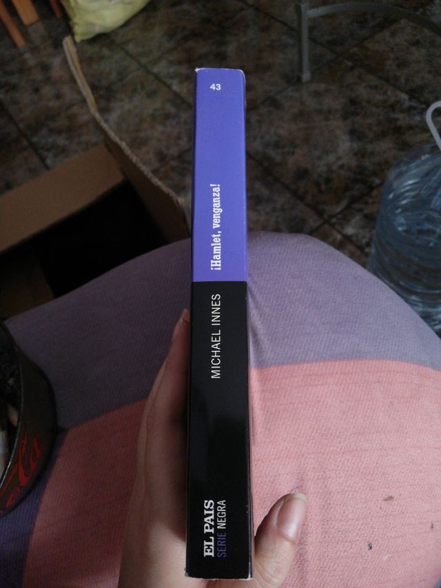 ¡Hamlet, venganza! De Michael Innes