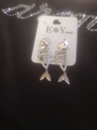 Pendientes de acero y plata