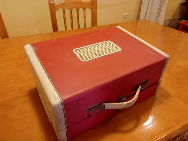 Tocadiscos telefunken guateque