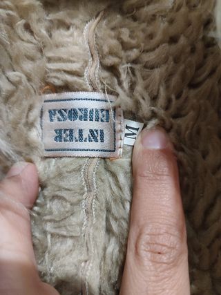 Abrigo largo con pelo por dentro 