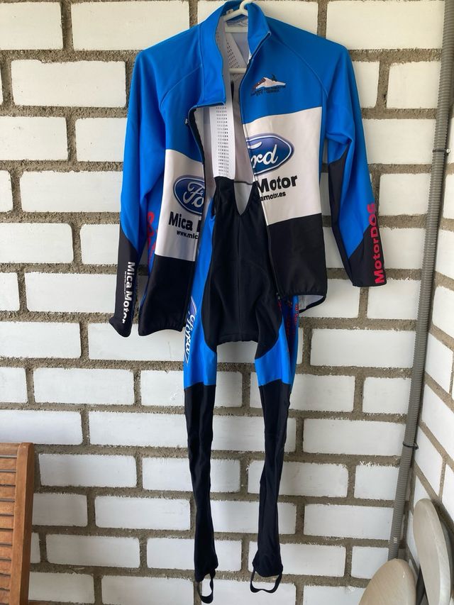 Equipacion ciclismo