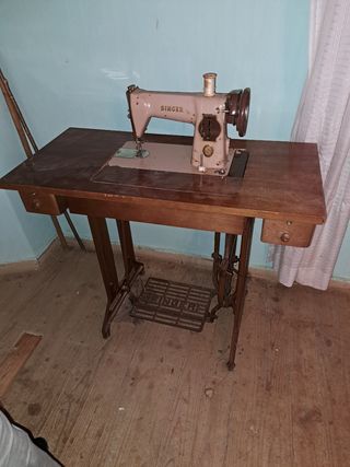 Máquina de coser "Singer"