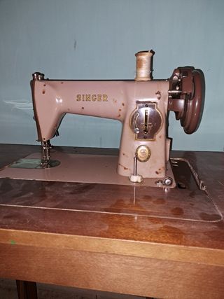 Máquina de coser "Singer"