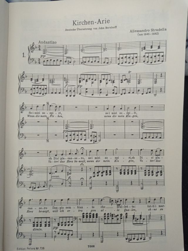 libro Musica partitura