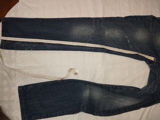 Pantalón vaquero Springfield.