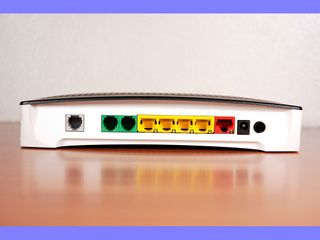 Modem/Router adsl e voce Technicolor Fastweb tg784