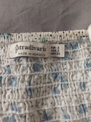 Blusa Top Stradivarius