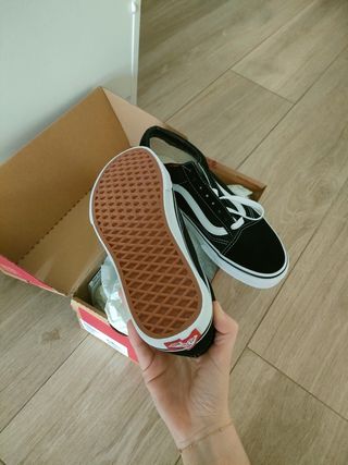 Zapatillas Vans Old skool 38,5  nuevas