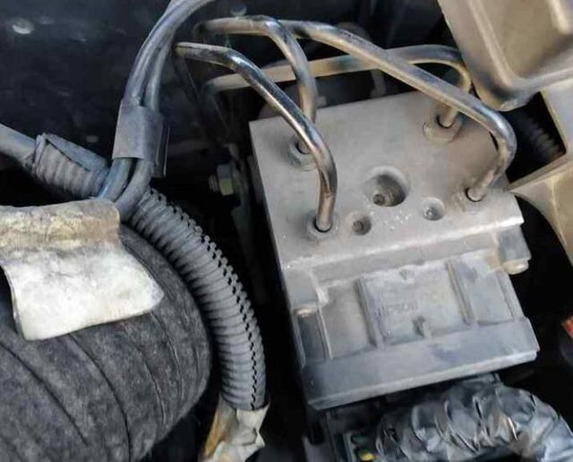 Abs 0273004413 citroen xsara 2.0 hdi 66kw 231625