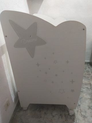 Cuna bebe dreams con colchon como nuevo