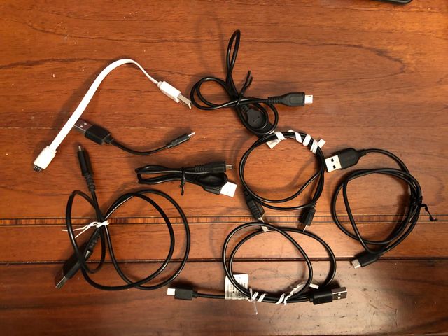 Lotto di 8 cavi da USB-A a micro-USB