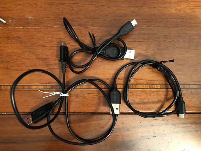 Lotto di 8 cavi da USB-A a micro-USB