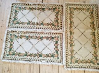 Tapete de arraiolos 3unidades