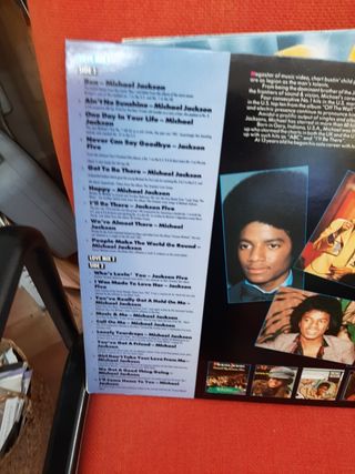 Michael Jackson hits by the World. Super