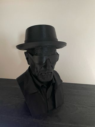 Mr White statua busto