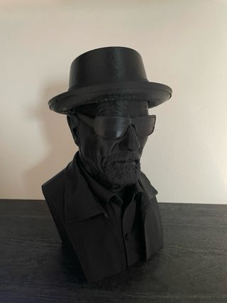 Mr White statua busto