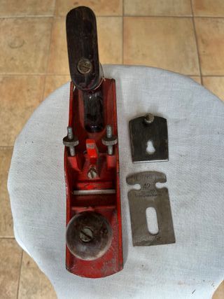 Cepillo metálico de carpintero URKO