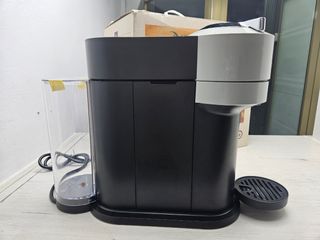 Cafetera De'Longhi Vertuo Next