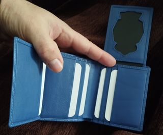 Cartera Policial Nacional, Piel