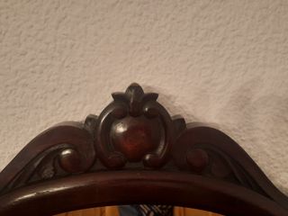Comoda con espejo antigua