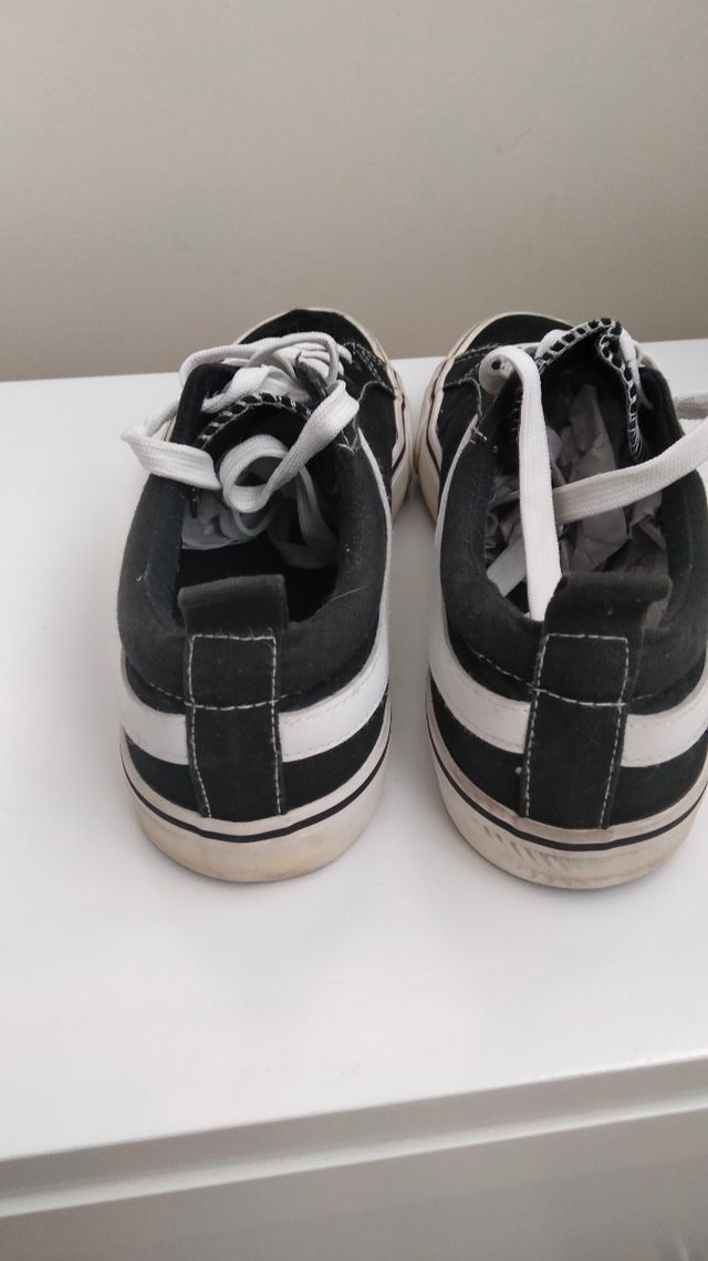 Zapatillas lona. N° 39. Unisex