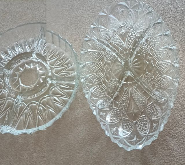 Due antipastiere in  vetro anni 70