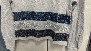 Camiseta larga gris lentejuelas Stradivarius S