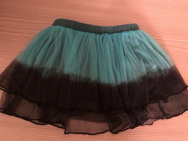 Falda tul. Marca 3pommes. Talla 2.