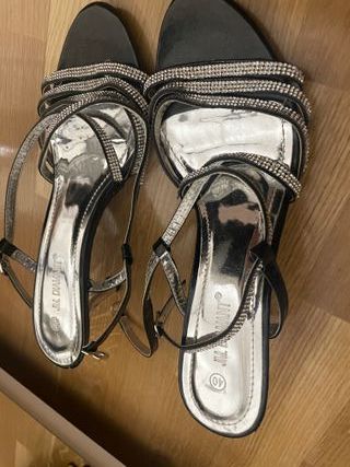 Sandalias Plateadas para Bodas y Eventos