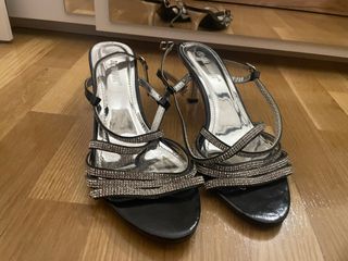 Sandalias Plateadas para Bodas y Eventos