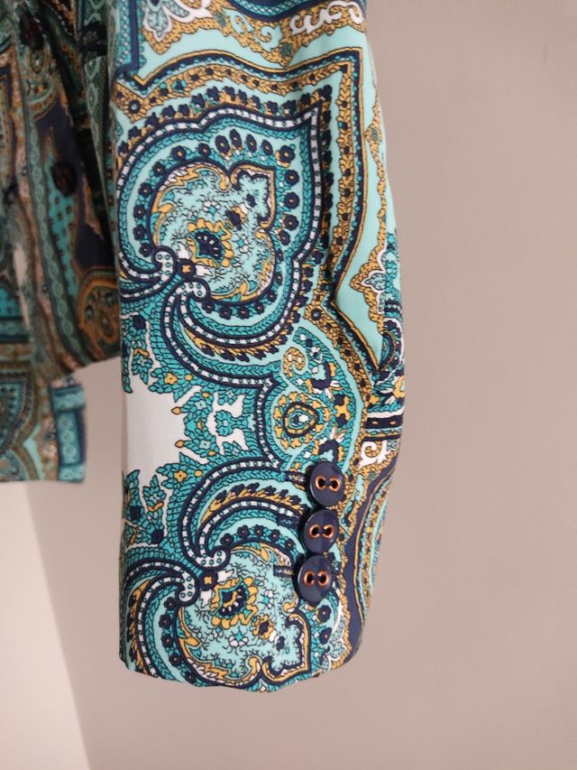 Blazer estampada mujer