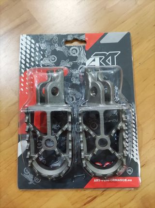 Estriberas Off Road Gris y Rojo  HONDA