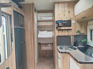 Autocaravana alta gama/año 2022