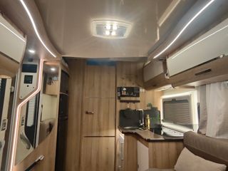 Autocaravana alta gama/año 2022