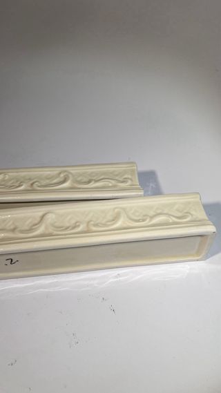 Due centrotavola in ceramica bianca, Antonio Zen