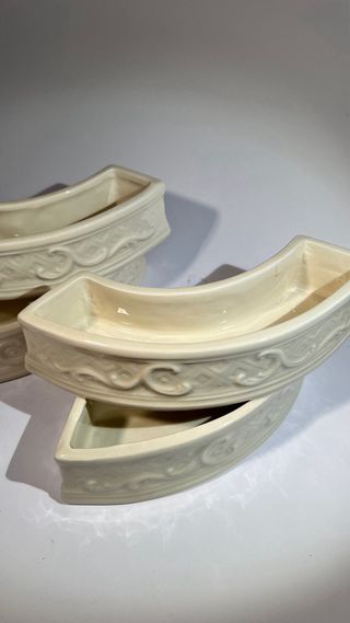 Set centrotavola in ceramica ricurvi, Antonio Zen
