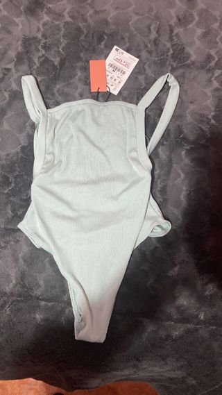 Body verde menta tirantes espalda abierta