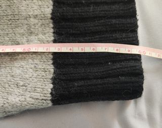 CHALECO LEVI'S DE PURA LANA. TALLA S