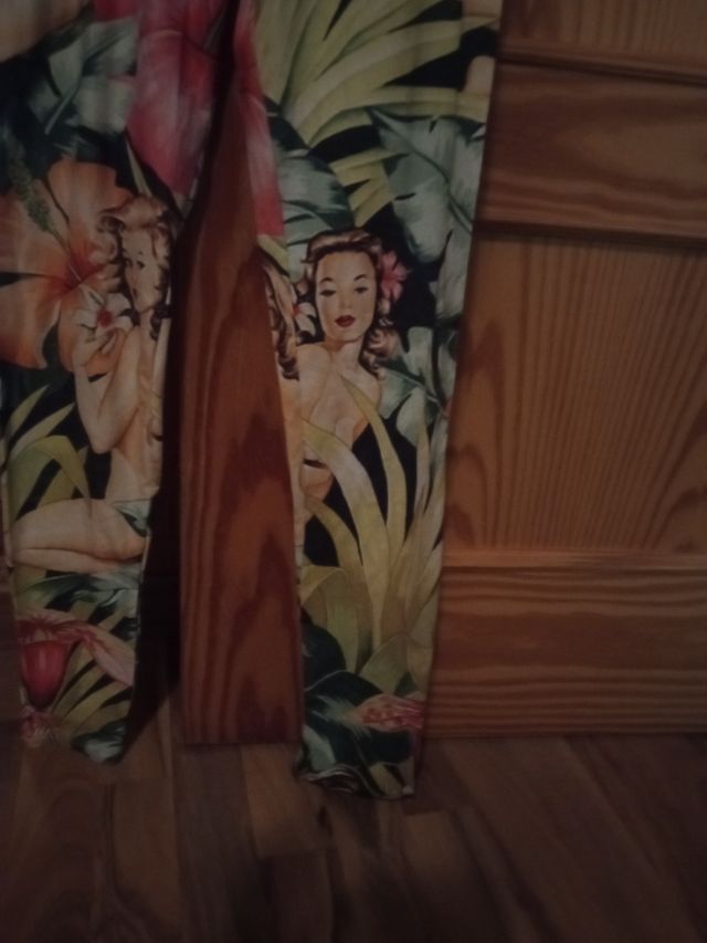 Leggins estampado estilo"Hula-Hawaii"
