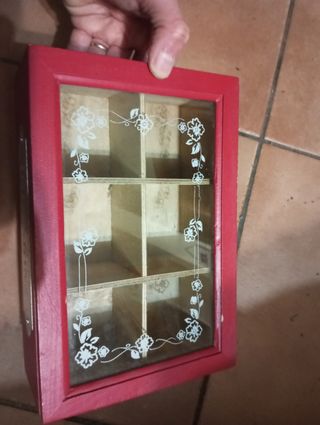 Scatola contenitore per infusi